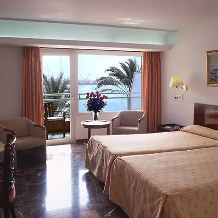 Mirador 4*